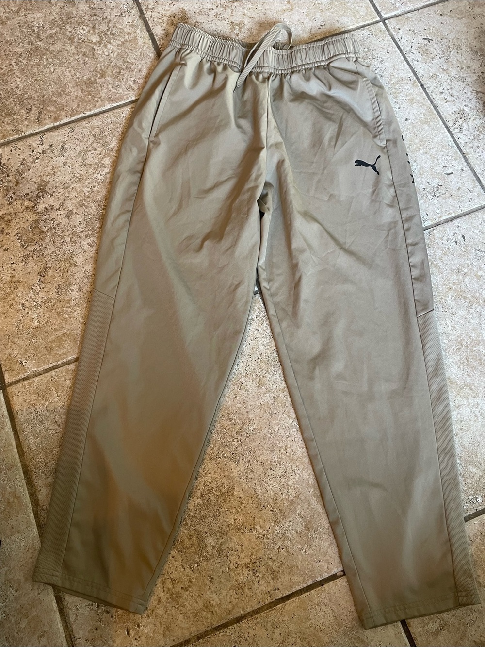 Puma Men's Light Beige Slim Jogger Pants